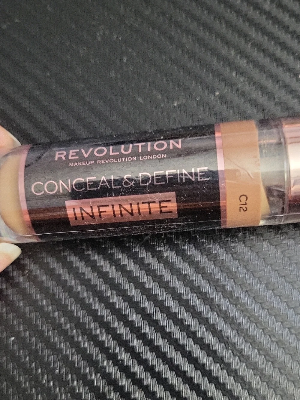 New Revolution Conceal & Define Infinite Concealer C12